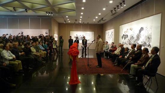 2010年，北京画院美术馆《写意人生 》 许麟庐书画展 开幕式