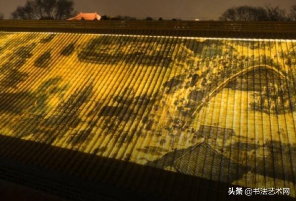 紫禁城上元之夜灯光很炫，但网友说“能不能把射灯关了，很俗！”