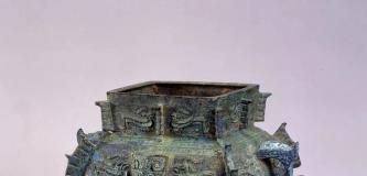 武汉博物馆馆藏10件“顶流”文物的首次集中展示